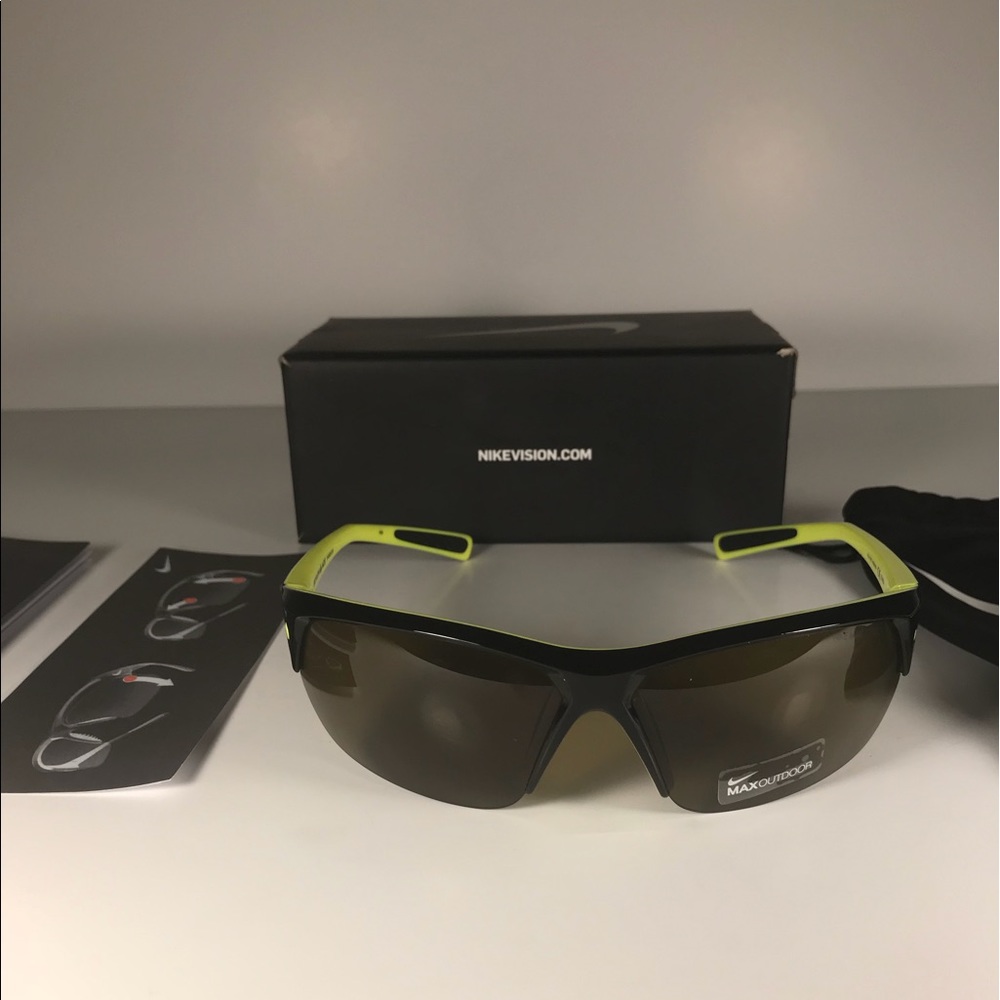 Nike Skylon Ace Mens Athletic glasses